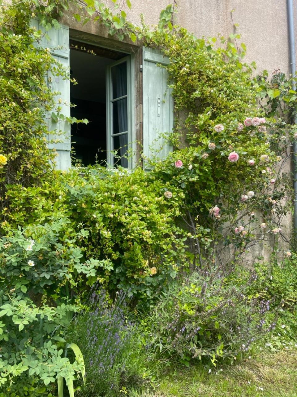 Chez Katia Semur-en-Auxois Exterior foto